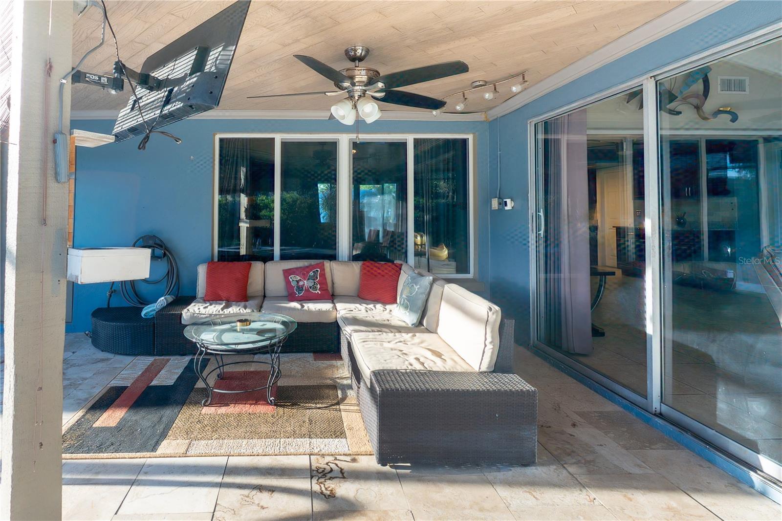 33 SOUTHWIND DR, BELLEAIR BLUFFS, FL — photo 34