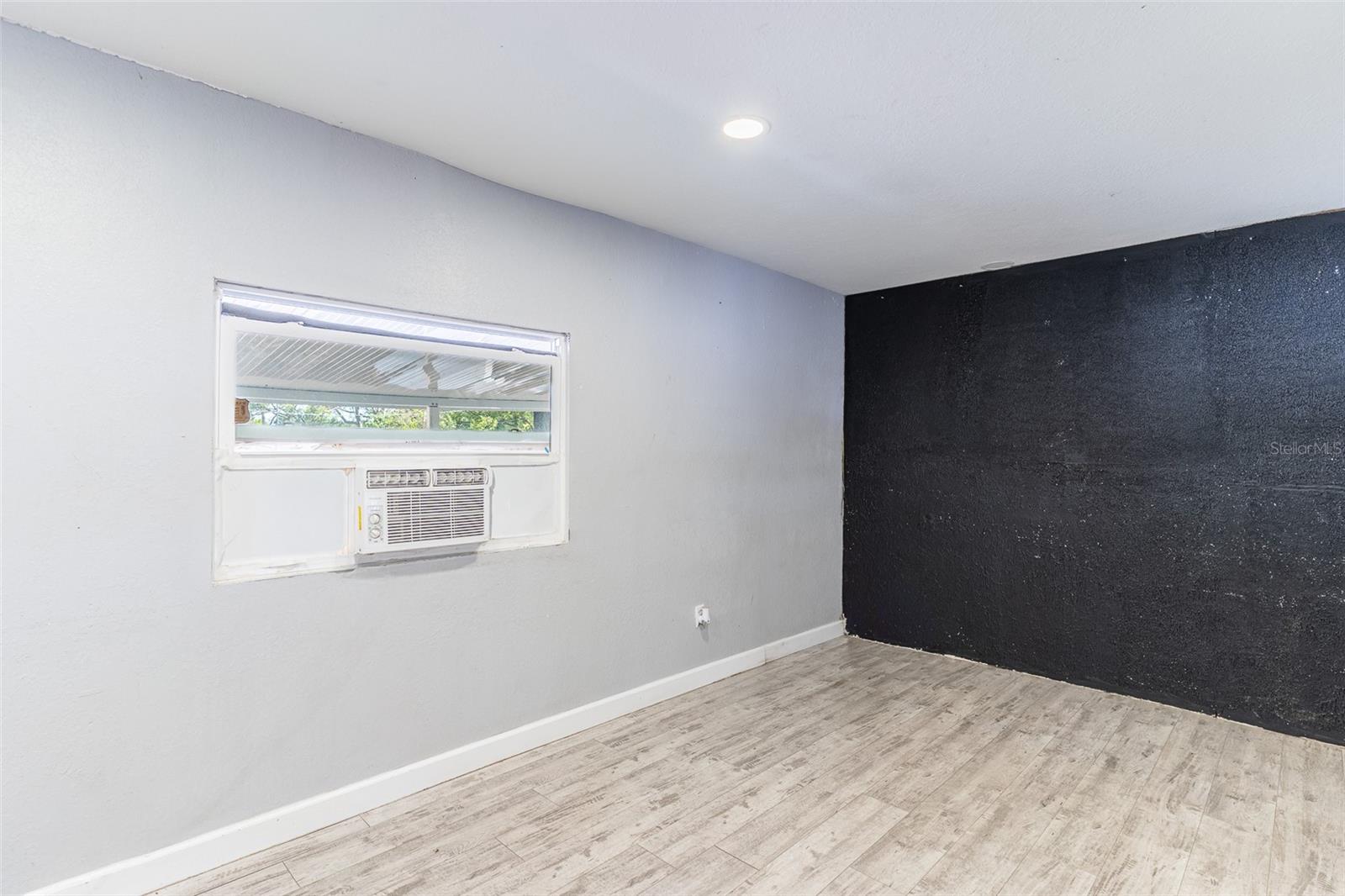 5807 BARRY LN, TAMPA, FL — photo 6