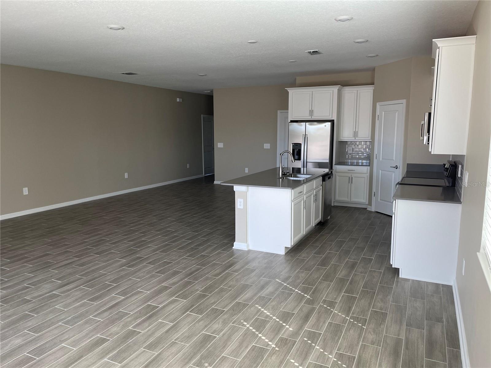 6805 PERCH HAMMOCK LOOP, GROVELAND, FL — photo 19