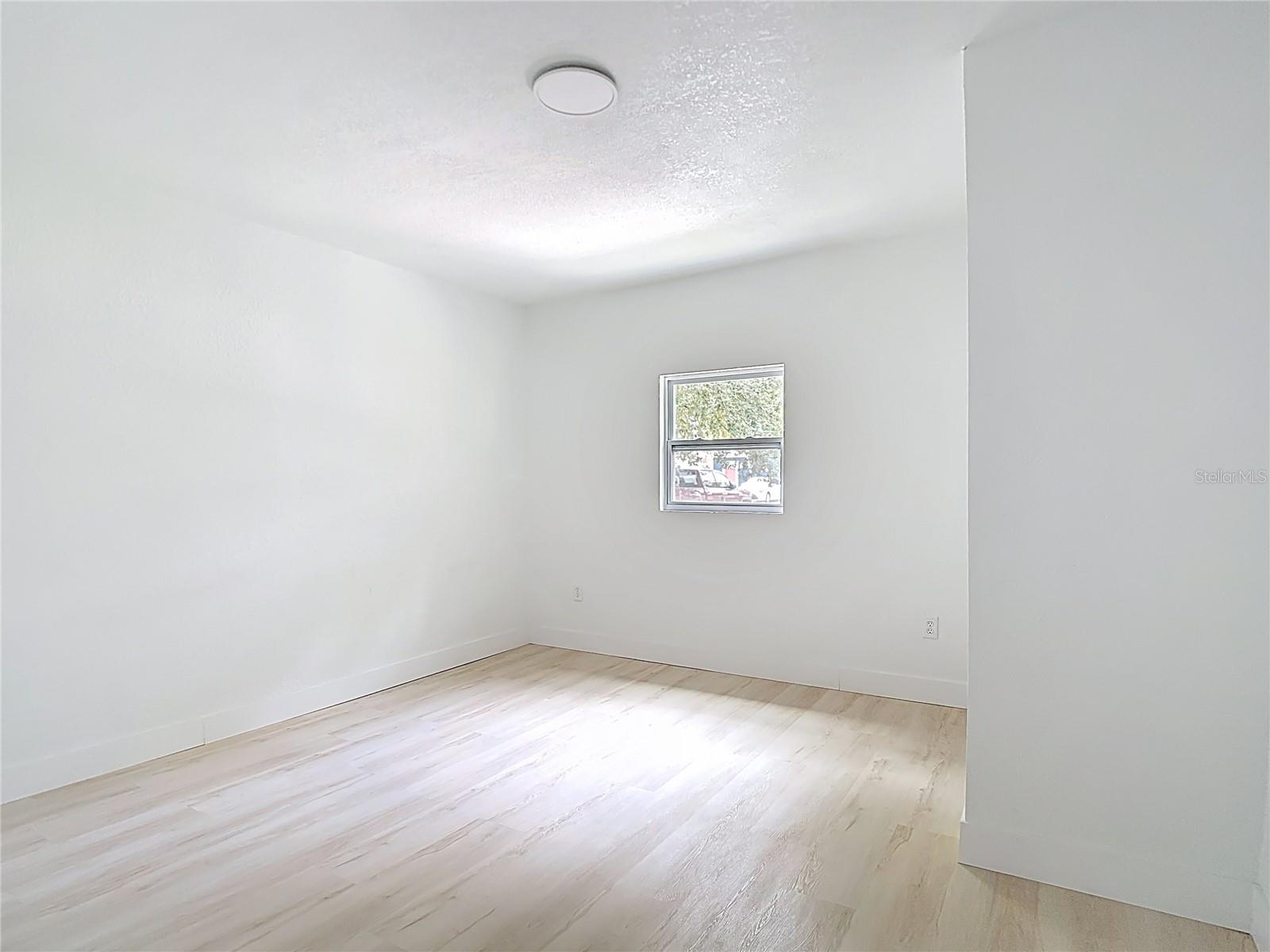 9219 N 13TH ST, TAMPA, FL — photo 13