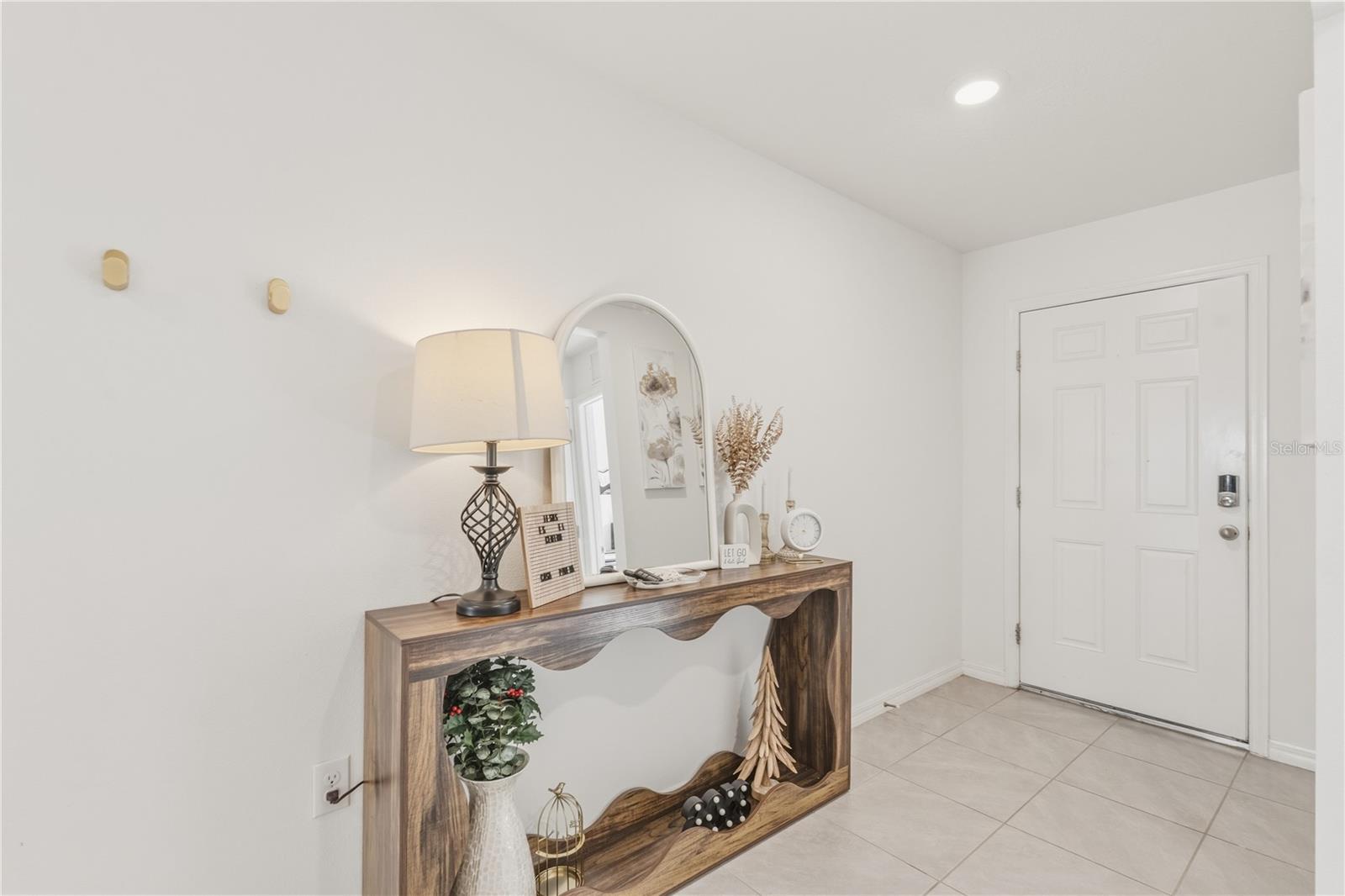 2114 NW 246TH TER, NEWBERRY, FL — photo 5