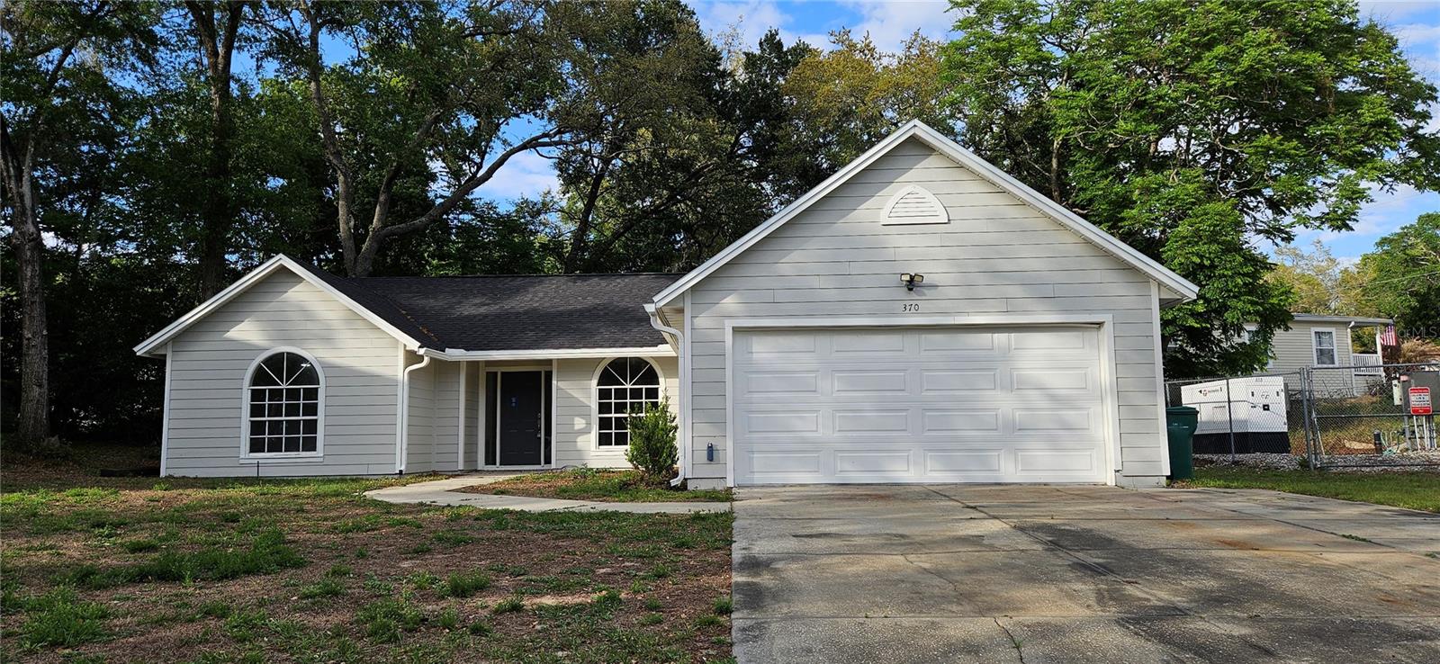 370 S COBBLE CT, MOUNT DORA, FL