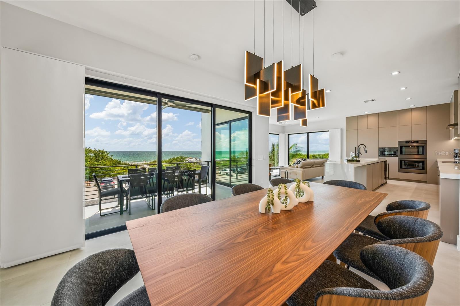101 7TH ST S, BRADENTON BEACH, FL — photo 13