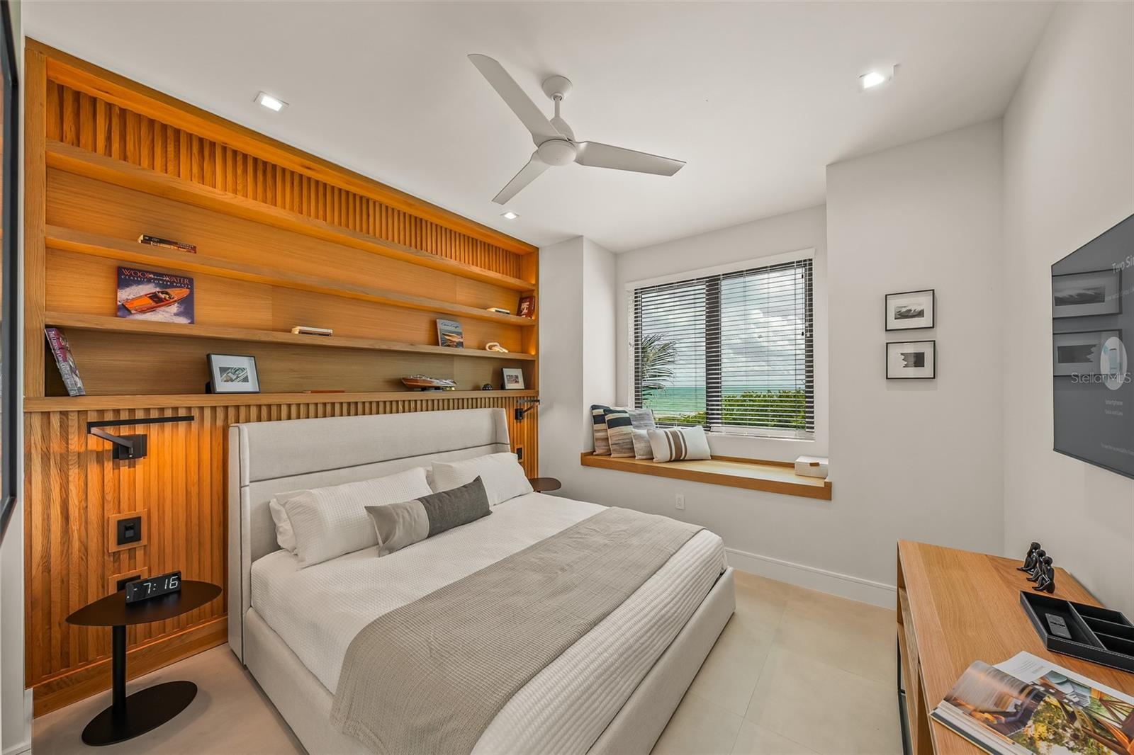 101 7TH ST S, BRADENTON BEACH, FL — photo 17