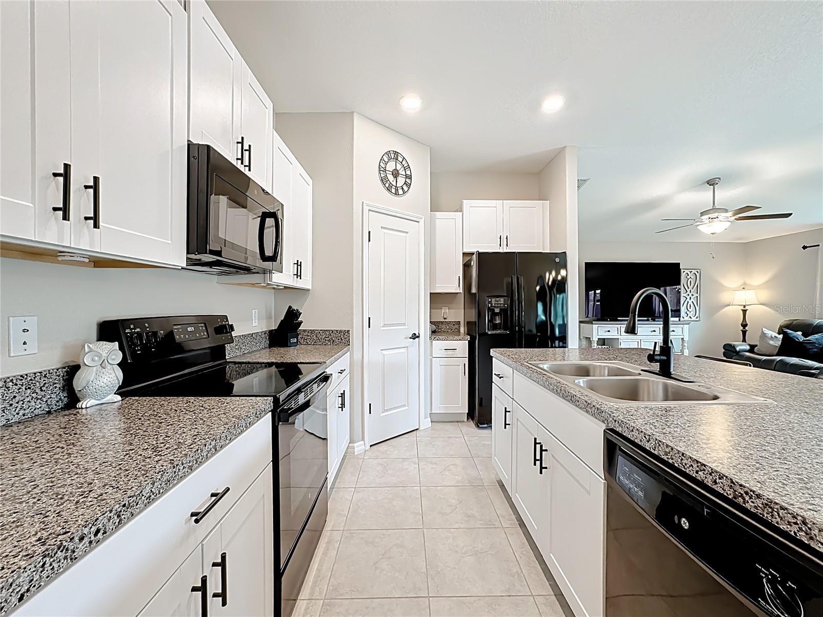 4449 ETERNAL PRINCE DR, SUN CITY CENTER, FL — photo 5