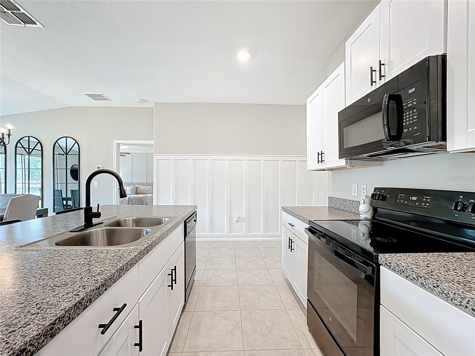 4449 ETERNAL PRINCE DR, SUN CITY CENTER, FL — photo 6