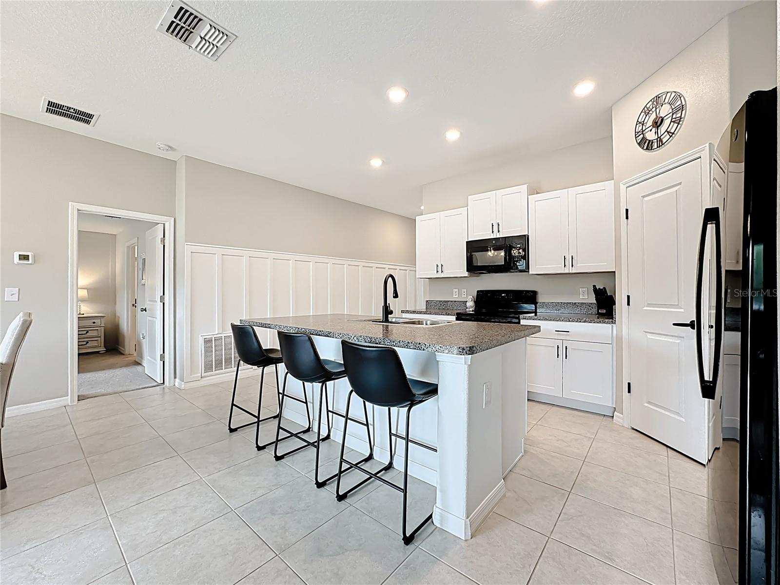 4449 ETERNAL PRINCE DR, SUN CITY CENTER, FL — photo 8