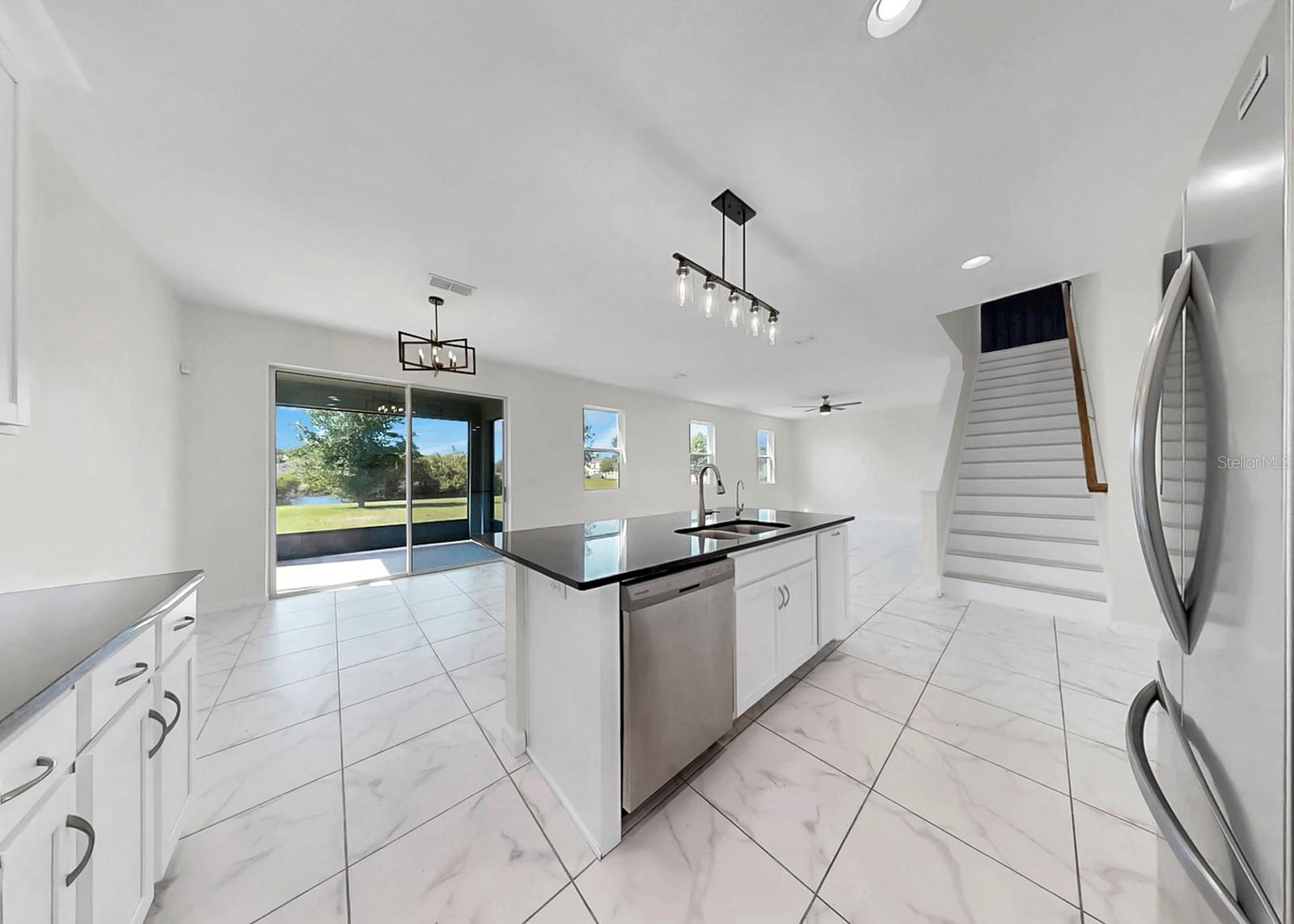 12317 BAY ESTUARY BND, RIVERVIEW, FL — photo 15