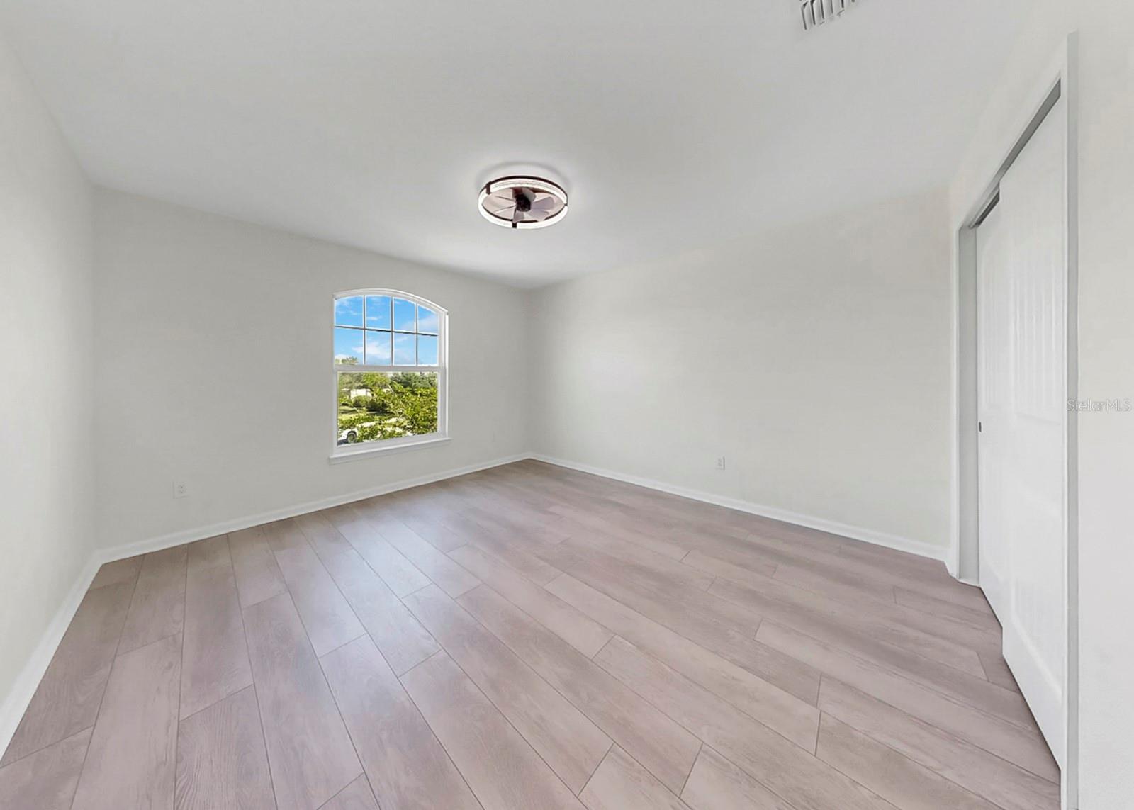 12317 BAY ESTUARY BND, RIVERVIEW, FL — photo 48