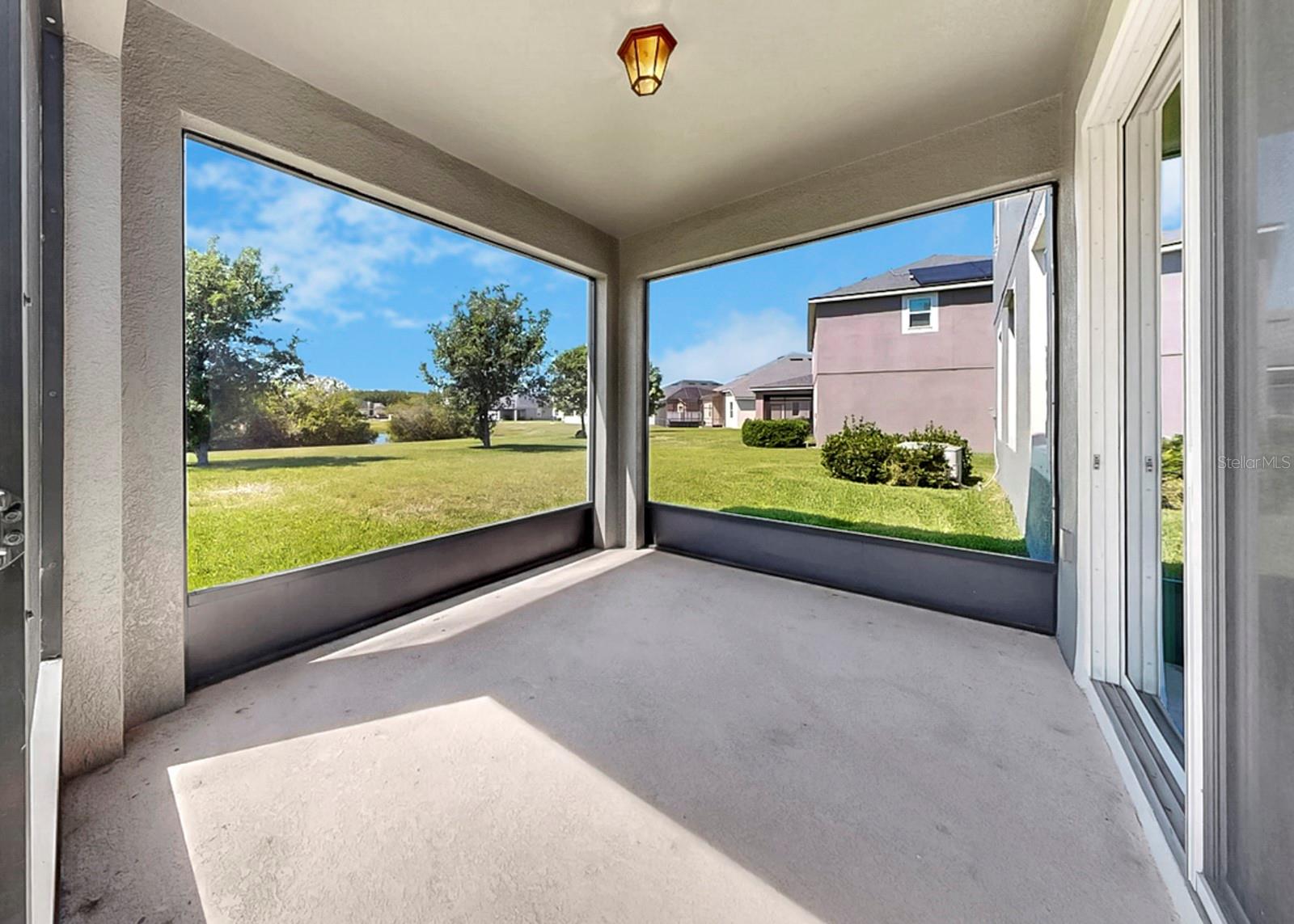 12317 BAY ESTUARY BND, RIVERVIEW, FL — photo 54