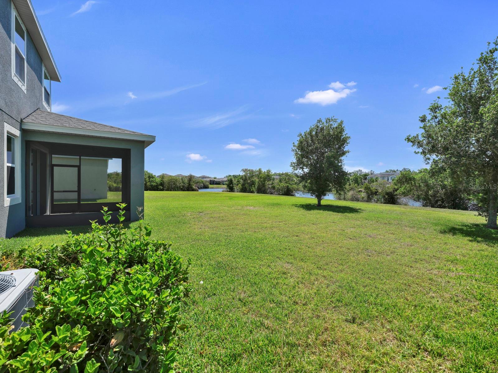 12317 BAY ESTUARY BND, RIVERVIEW, FL — photo 58