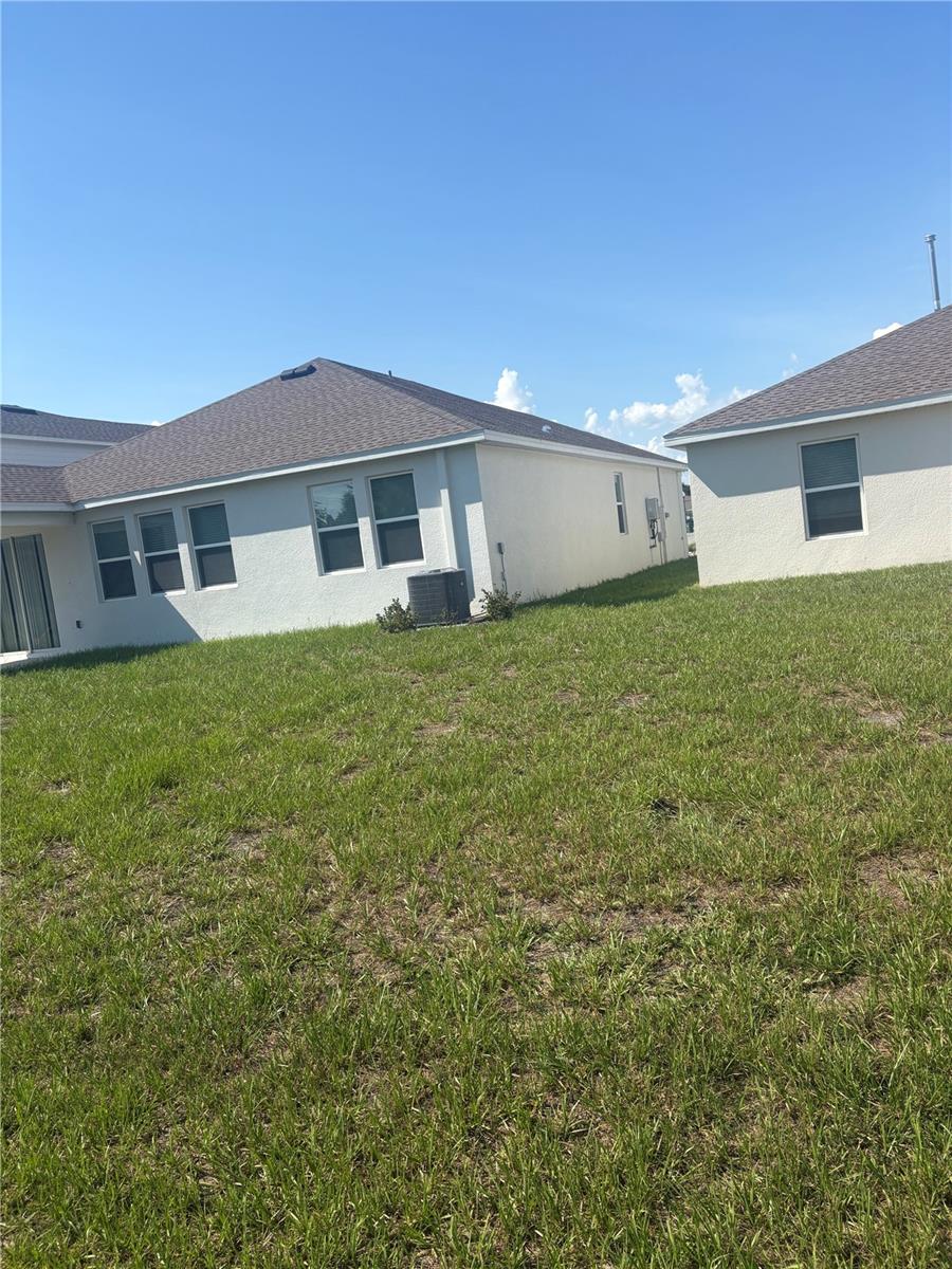 34000 SKY BLOSSOM CIR, LEESBURG, FL — photo 30