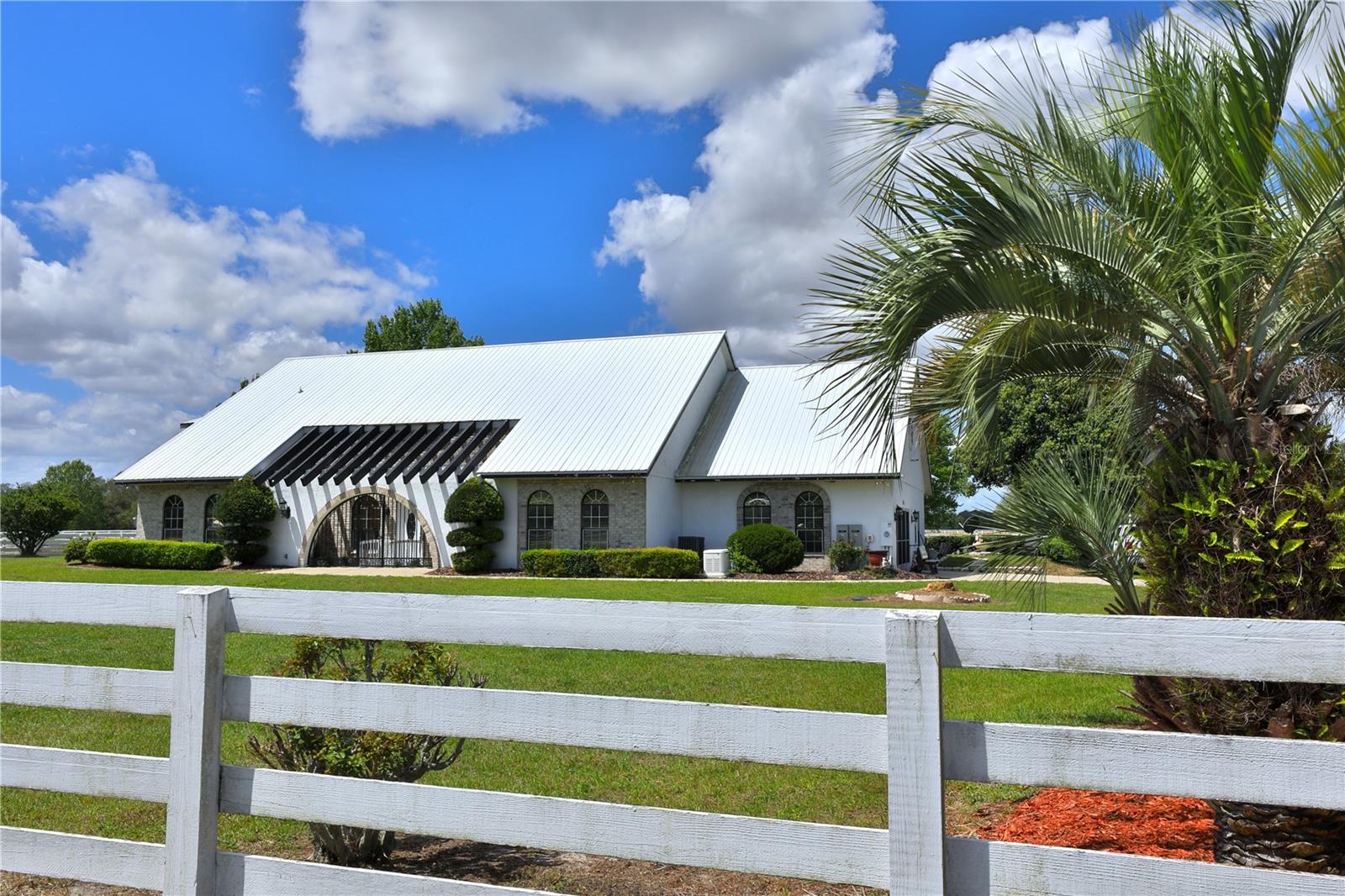 4450 SE 216TH AVE, MORRISTON, FL — photo 6