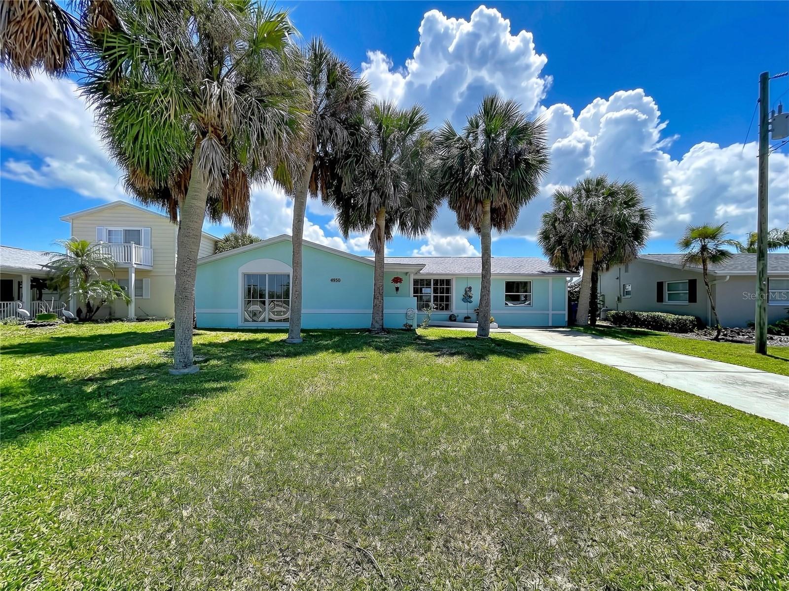 4930 BAY PARK DR, PORT RICHEY, FL — photo 2