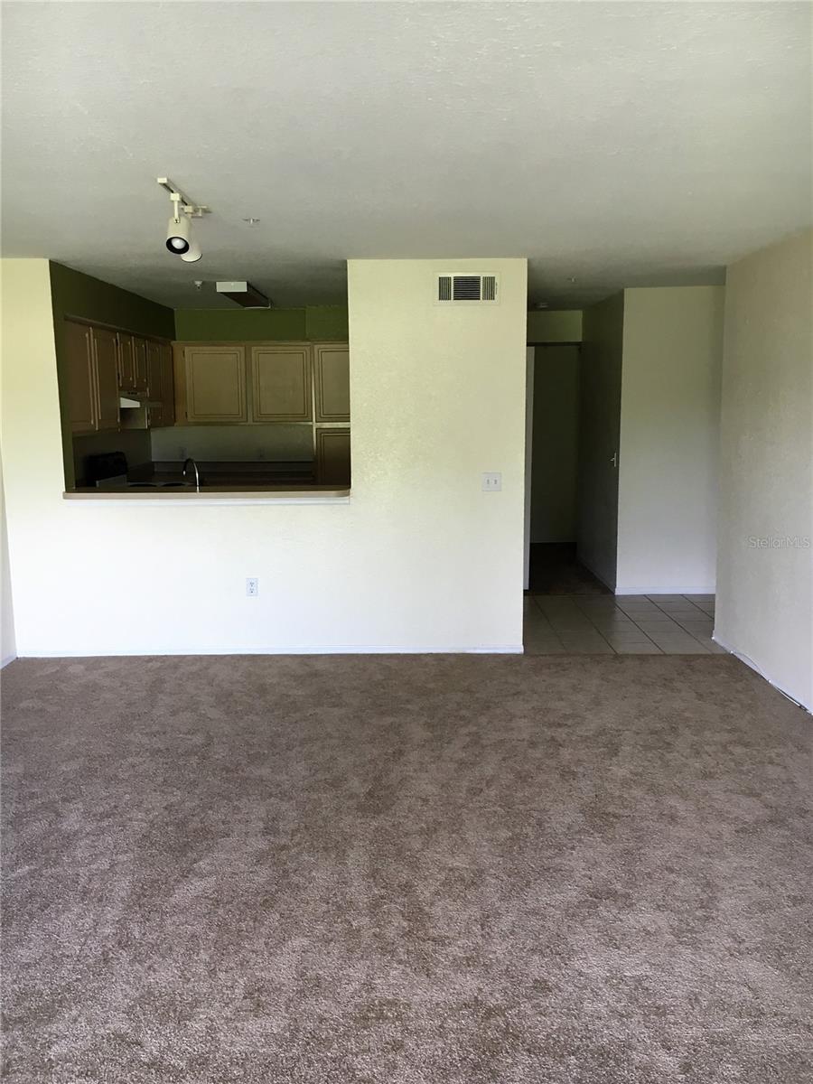 13917 FAIRWAY ISLAND DR #917, ORLANDO, FL — photo 9