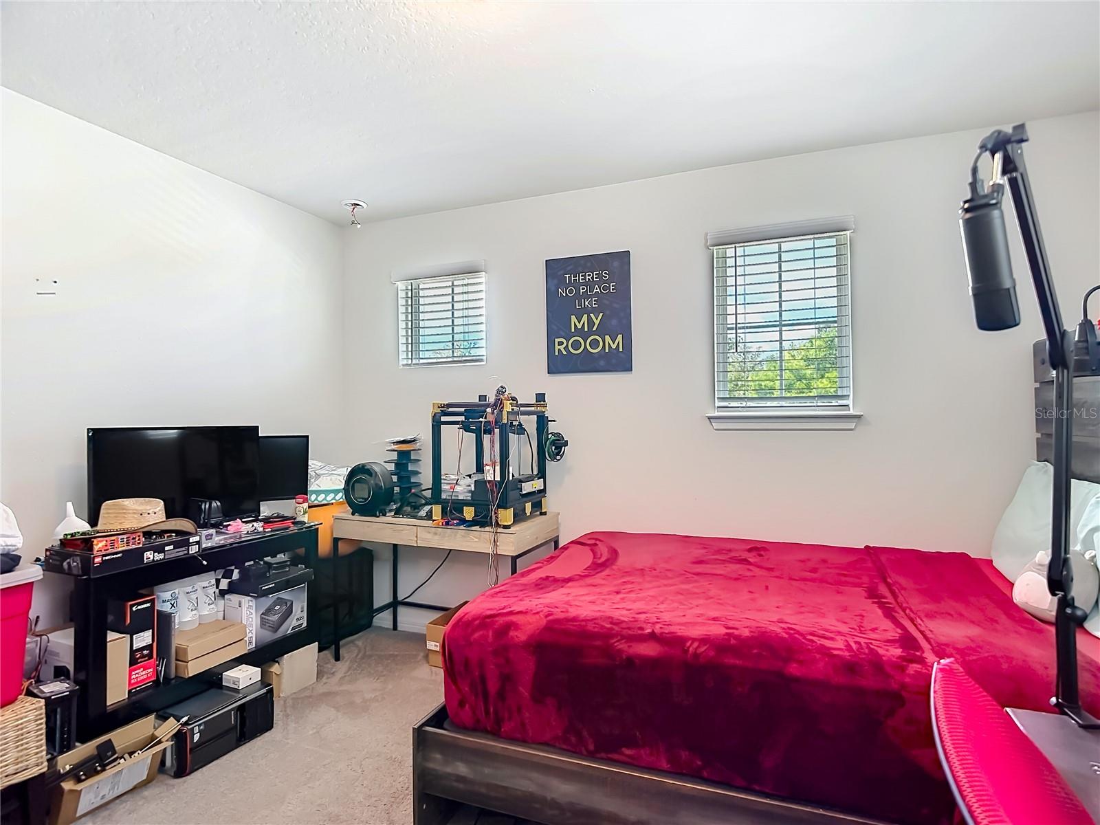 6136 BRADFORD WOODS DR, ZEPHYRHILLS, FL — photo 25