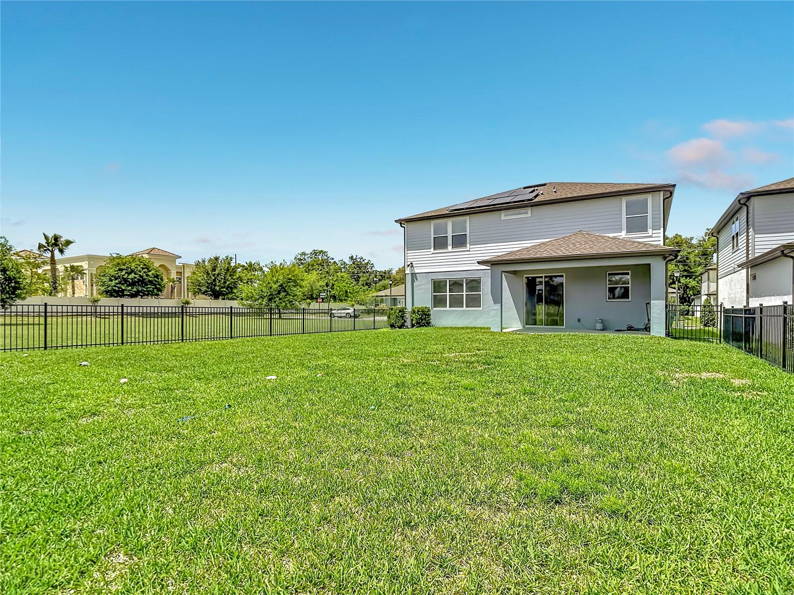 6136 BRADFORD WOODS DR, ZEPHYRHILLS, FL — photo 33