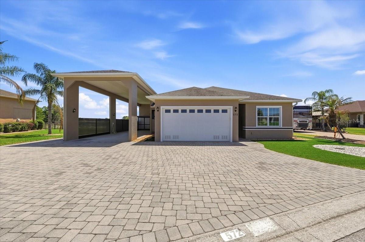 572 MEANDERING WAY, POLK CITY, FL