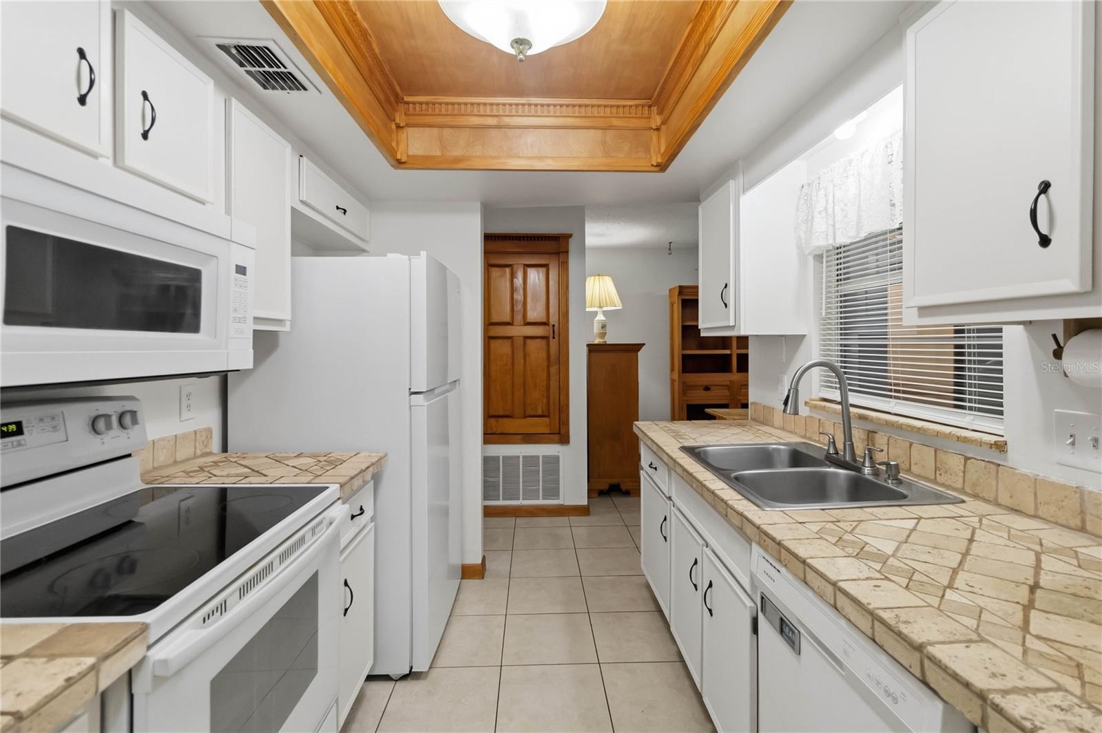 1719 JUNIPER CIR, ST CLOUD, FL — photo 13