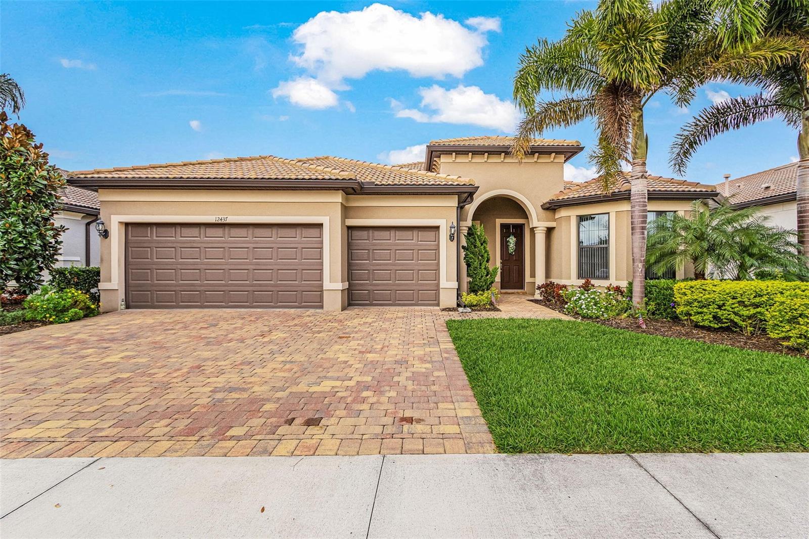 12437 GOLDEN SAGE DR, SARASOTA, FL — photo 2