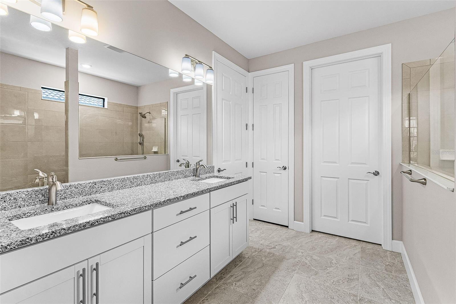 12437 GOLDEN SAGE DR, SARASOTA, FL — photo 19