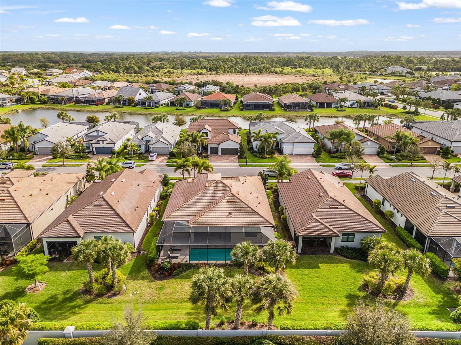 12437 GOLDEN SAGE DR, SARASOTA, FL — photo 33