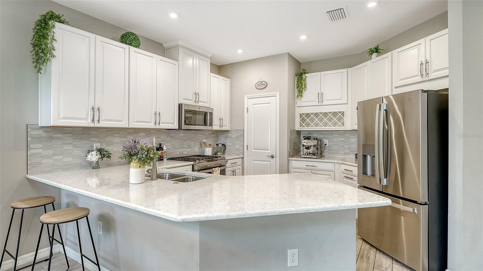8278 VELDA TRL, SARASOTA, FL — photo 10