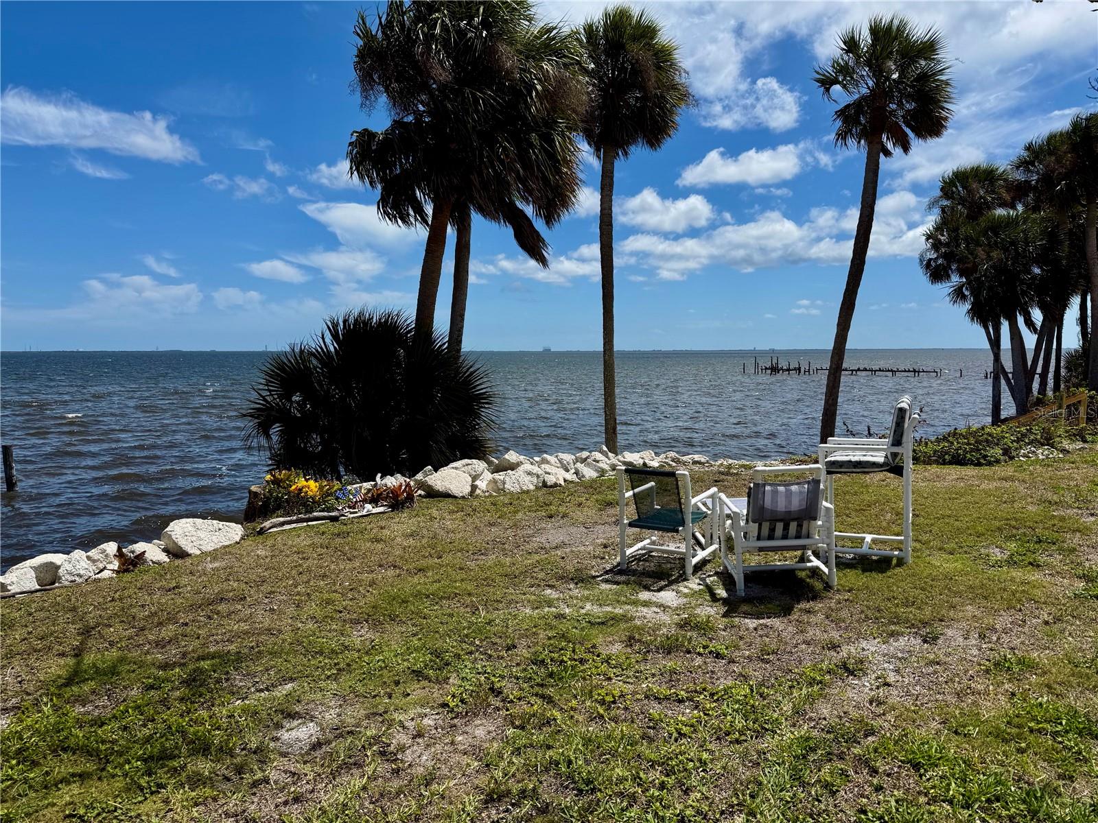1322 RIVERSIDE DR, TITUSVILLE, FL — photo 3