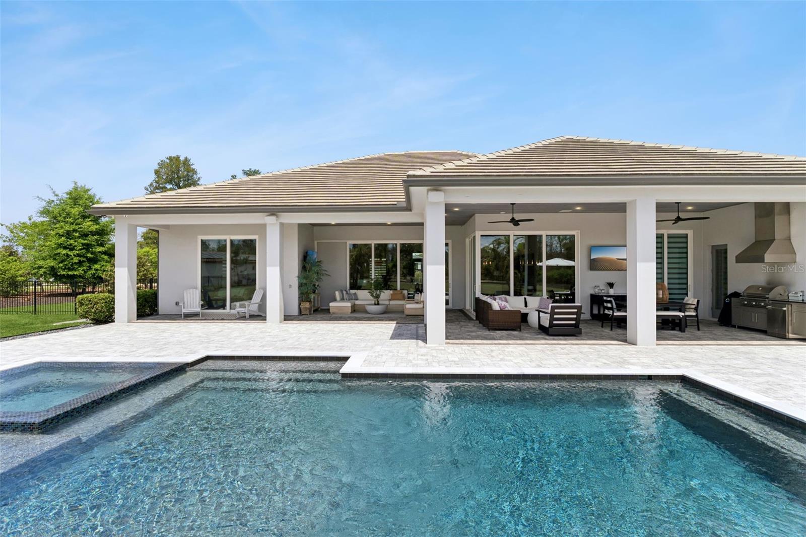 15220 PENDIO DR, BELLA COLLINA, FL — photo 99