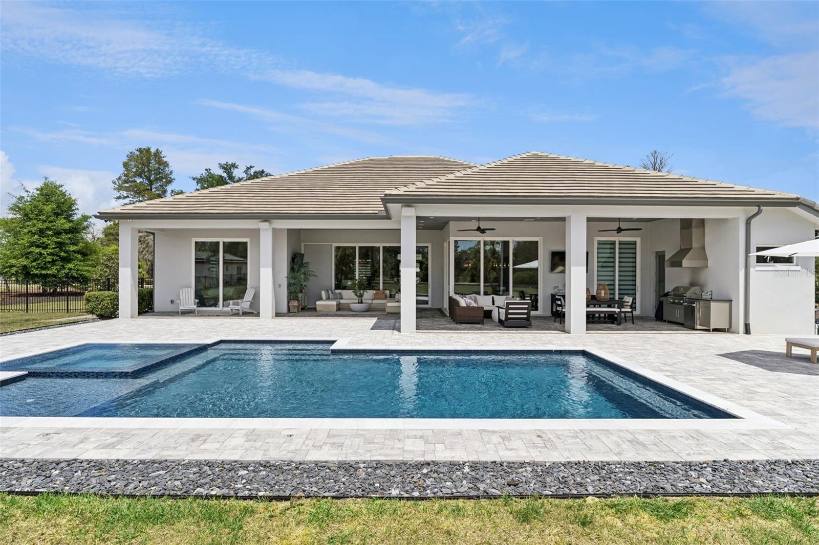 15220 PENDIO DR, BELLA COLLINA, FL — photo 101