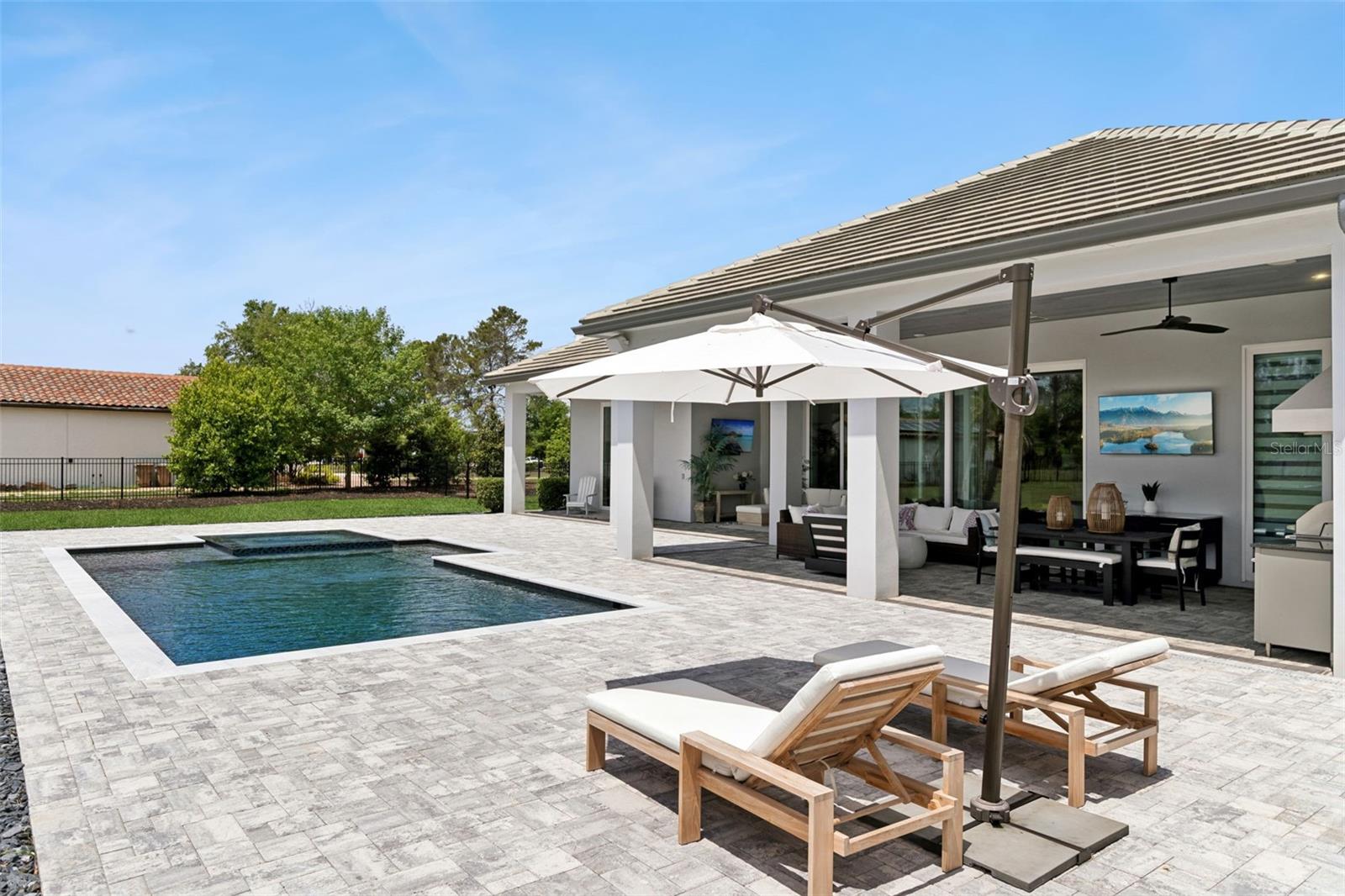 15220 PENDIO DR, BELLA COLLINA, FL — photo 105