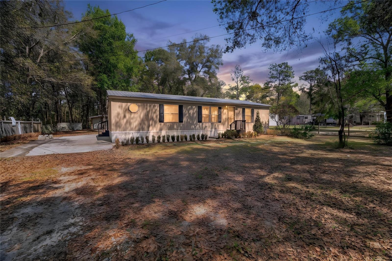 14395 NE 50TH PL, WILLISTON, FL — photo 2