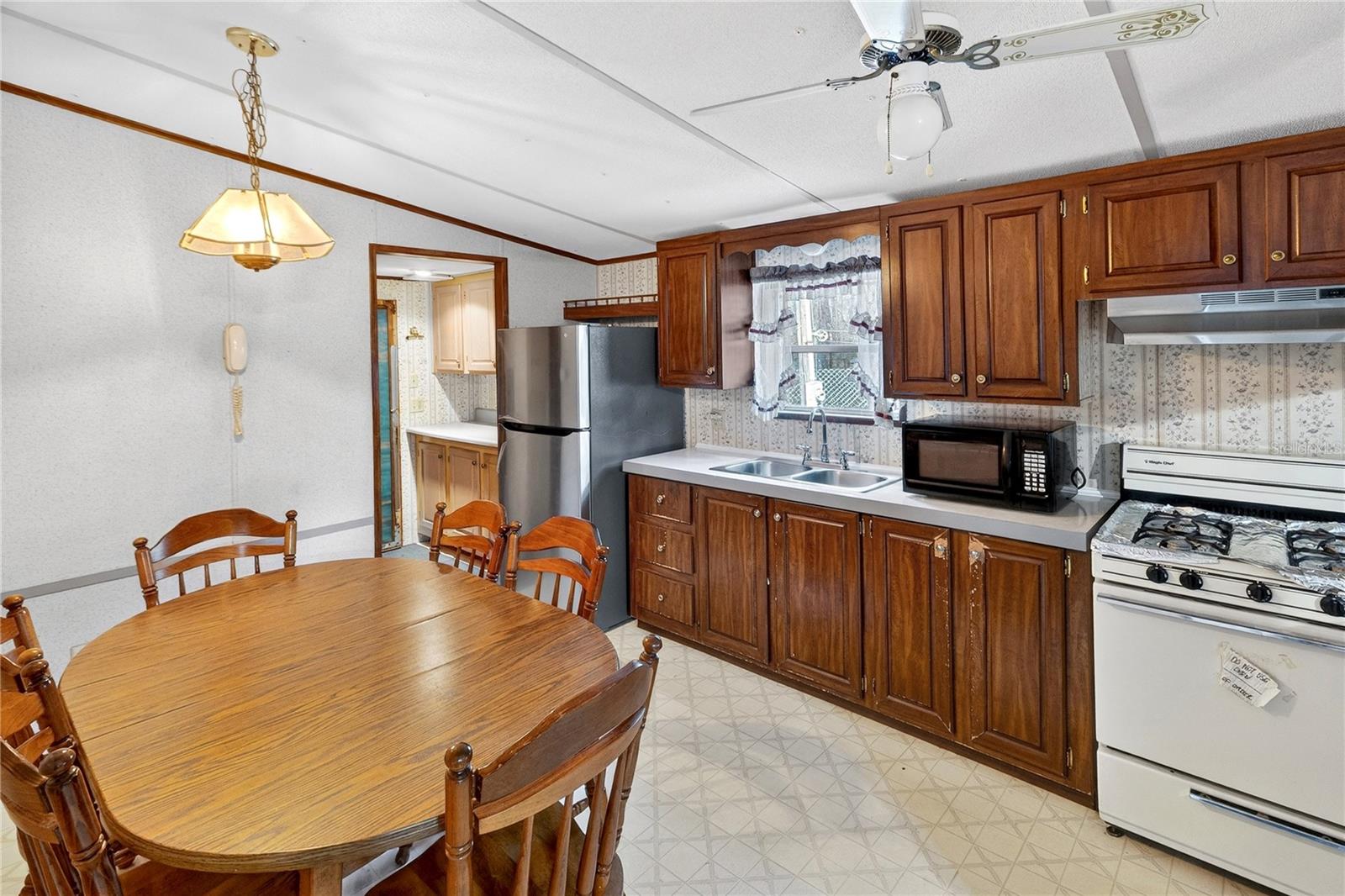 14395 NE 50TH PL, WILLISTON, FL — photo 10