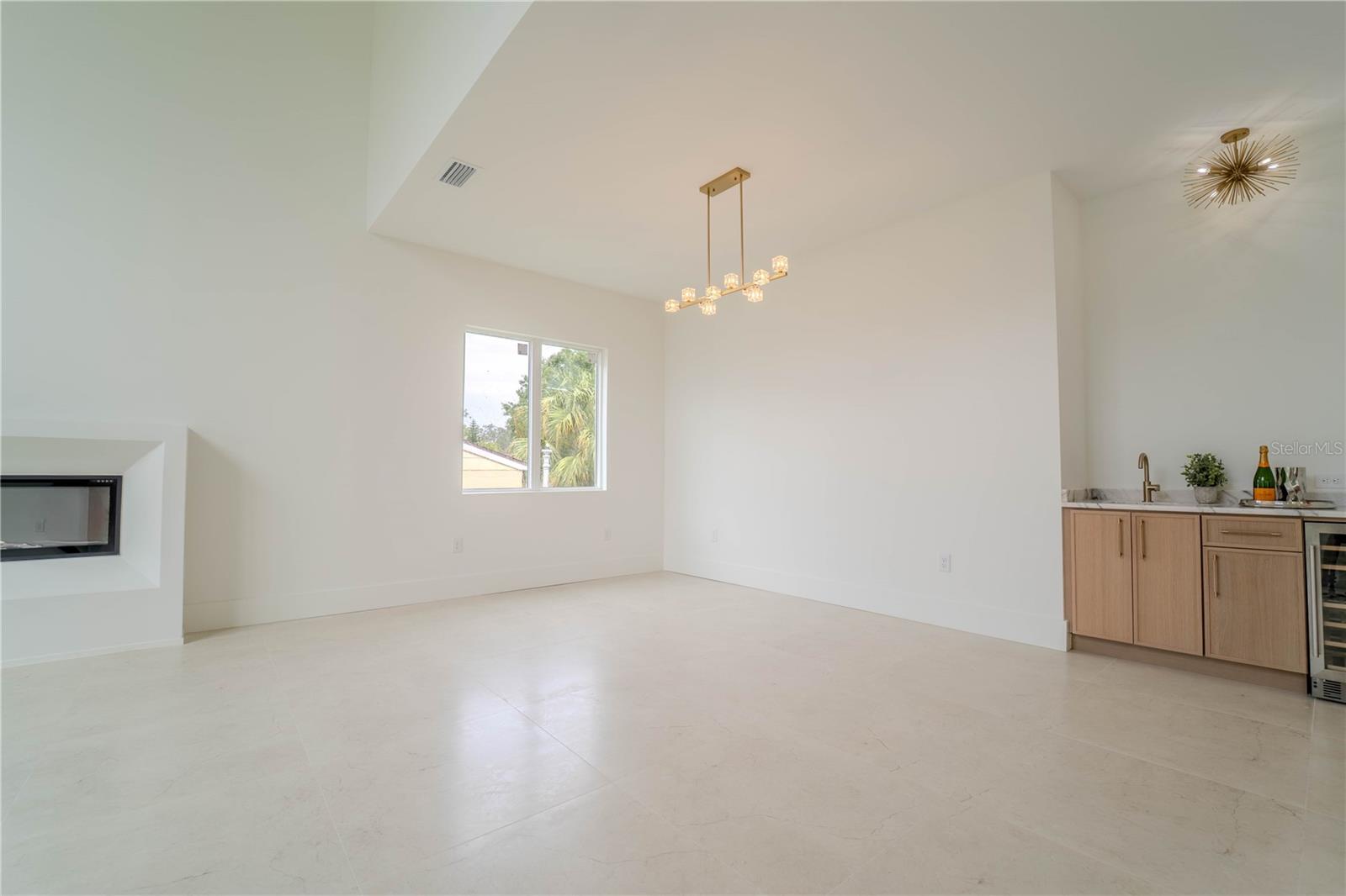 4414 W LAWN AVE, TAMPA, FL — photo 48