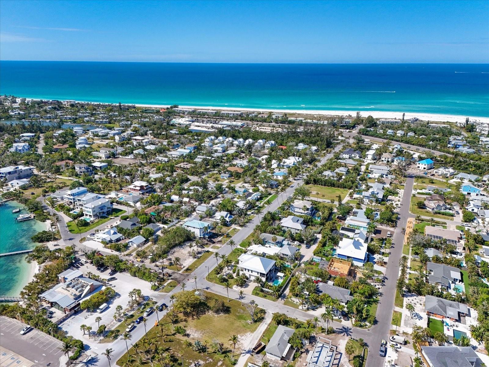 720 BROADWAY ST, LONGBOAT KEY, FL — photo 24