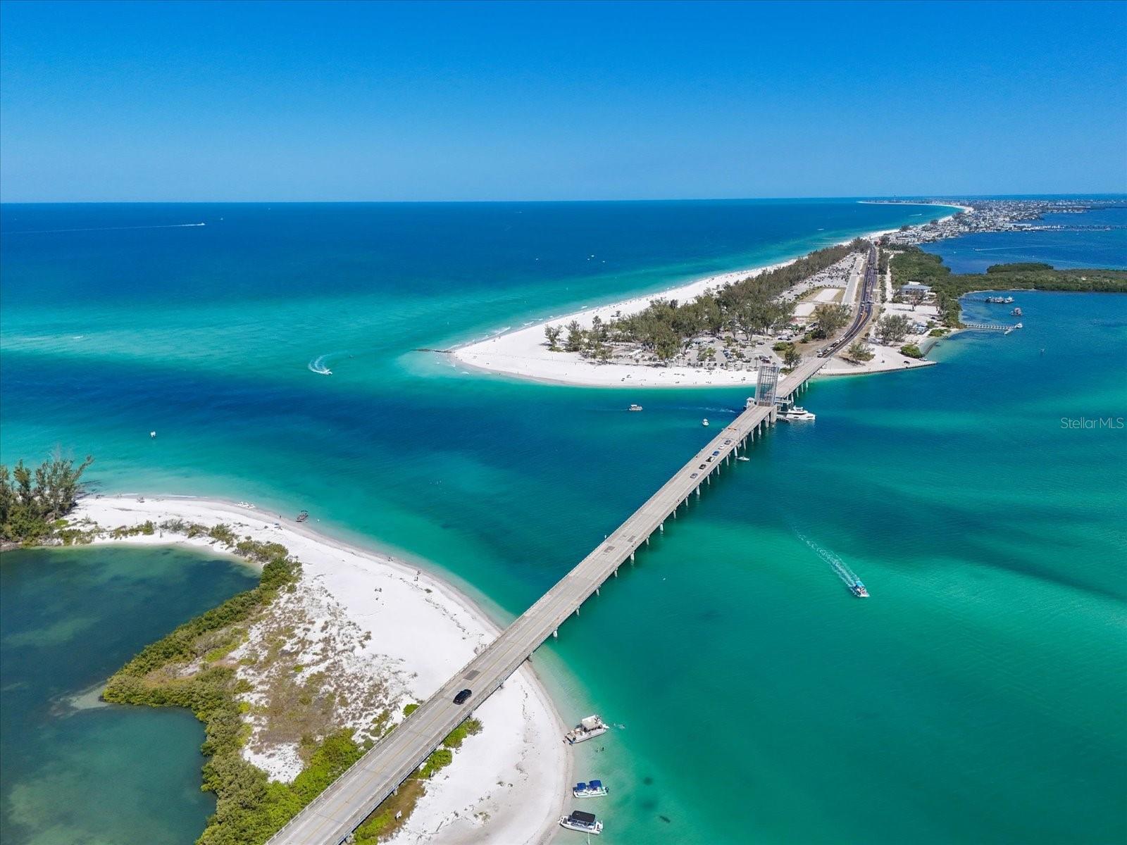 720 BROADWAY ST, LONGBOAT KEY, FL — photo 27