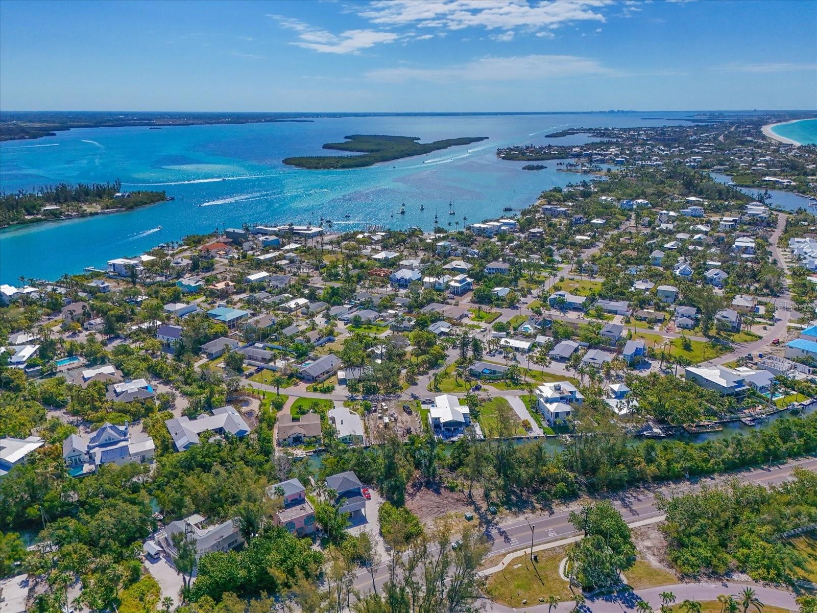 720 BROADWAY ST, LONGBOAT KEY, FL — photo 34