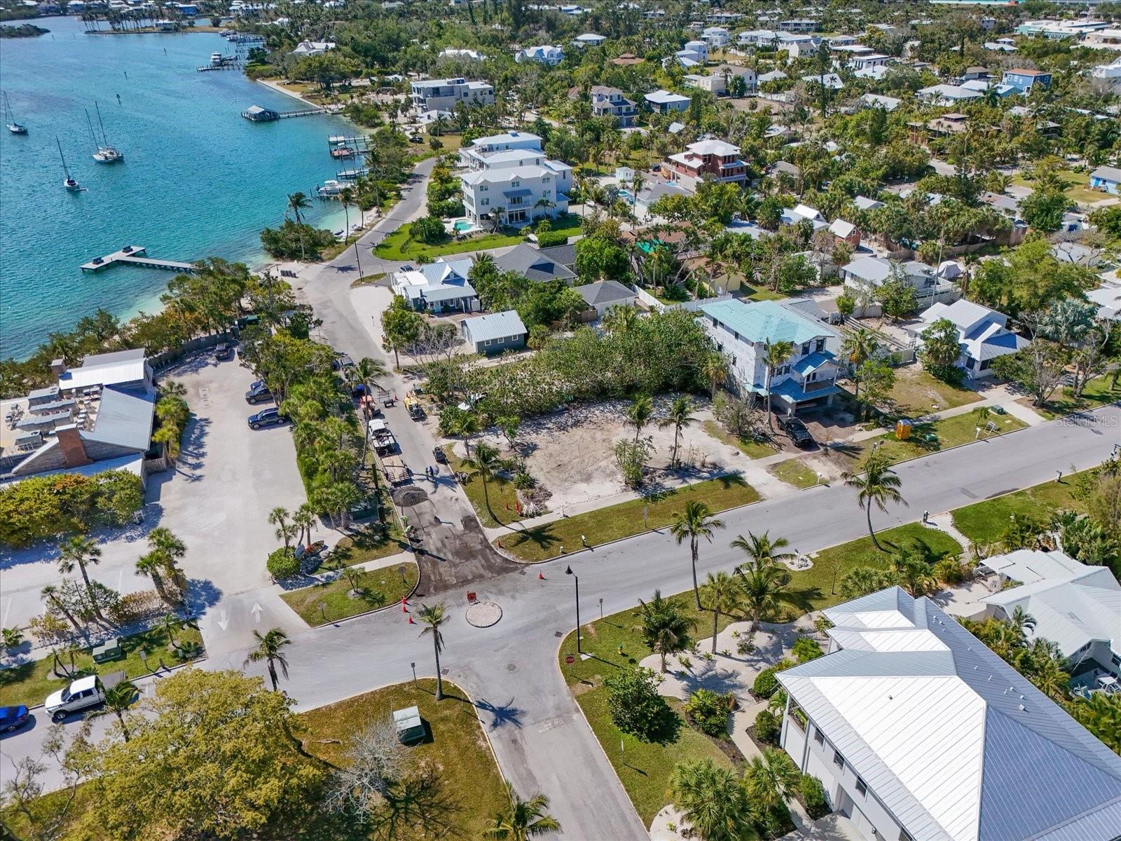 720 BROADWAY ST, LONGBOAT KEY, FL — photo 38