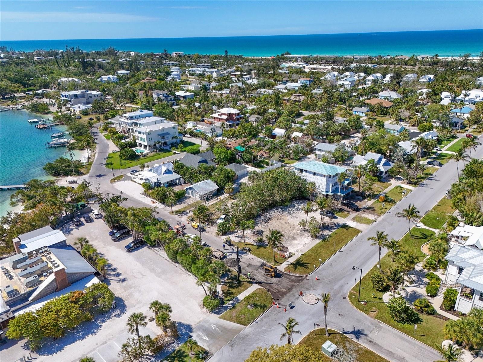 720 BROADWAY ST, LONGBOAT KEY, FL — photo 39