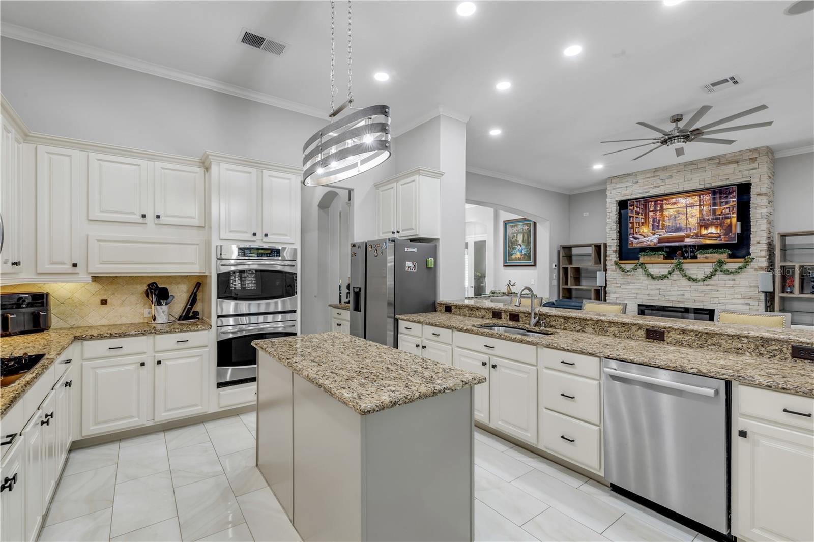 3029 ISOLA BELLA BLVD, MOUNT DORA, FL — photo 51