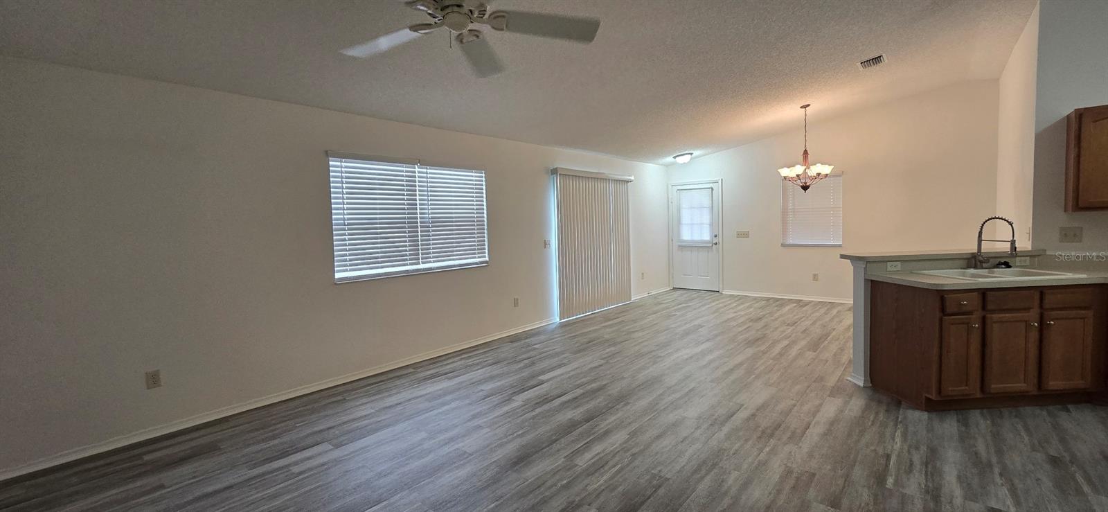 1009 RIDGEVILLE RD, THE VILLAGES, FL — photo 9