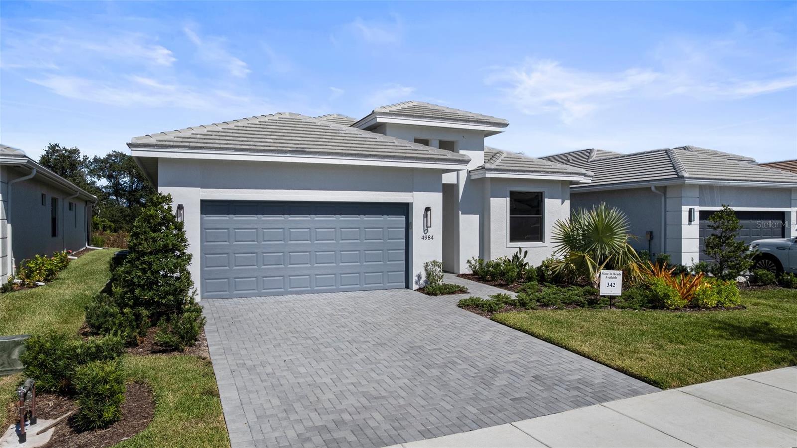 4984 FAIRHOPE CIR, LAKEWOOD RANCH, FL — photo 2