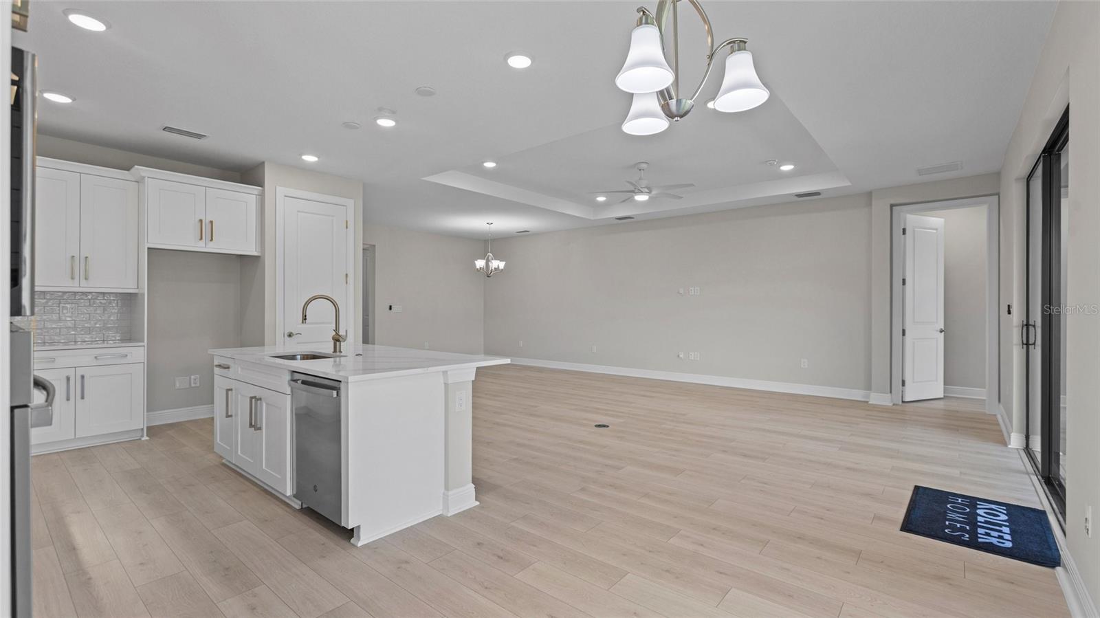 4984 FAIRHOPE CIR, LAKEWOOD RANCH, FL — photo 4