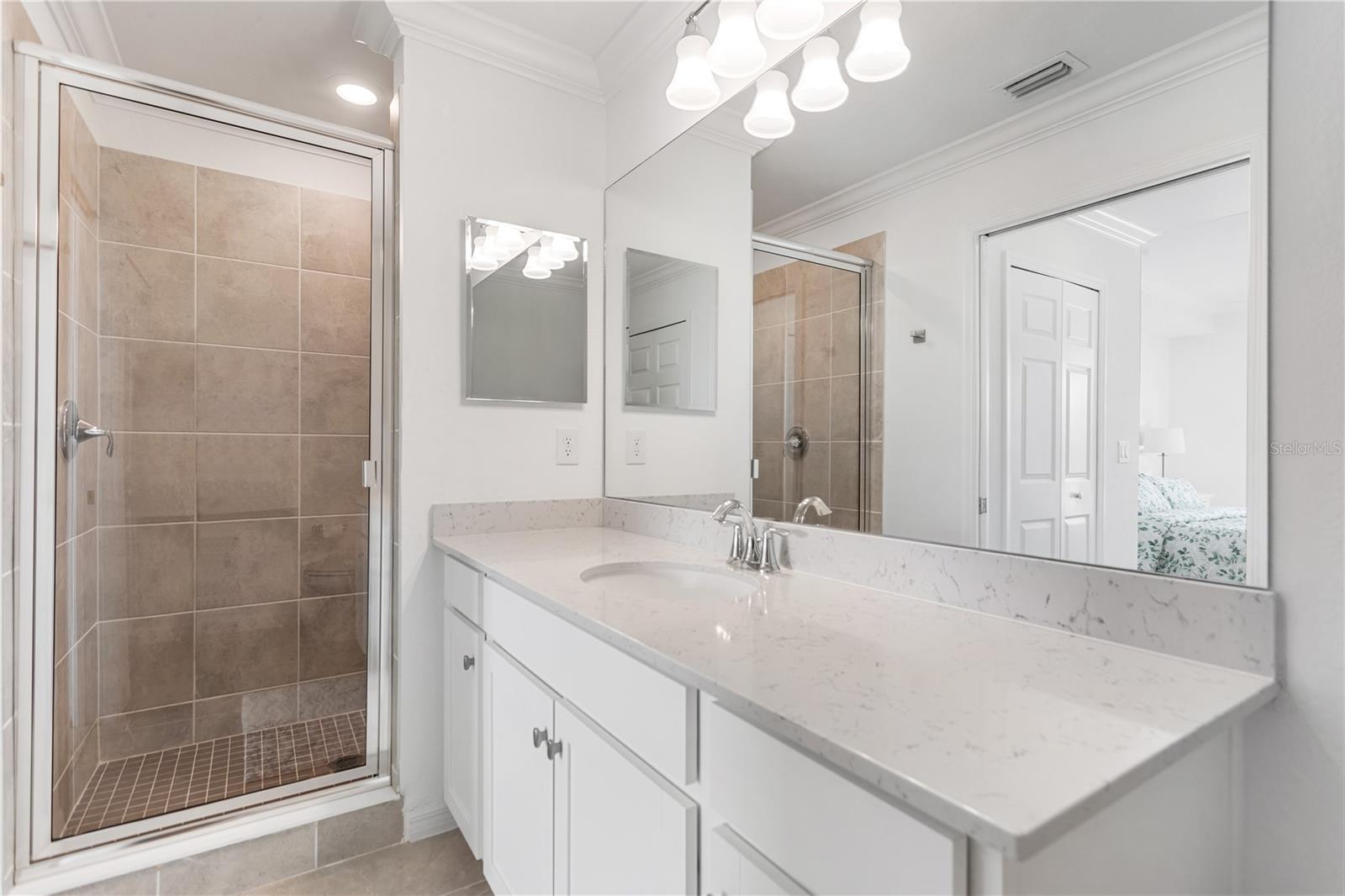 18028 GAWTHROP DR #304, BRADENTON, FL — photo 12