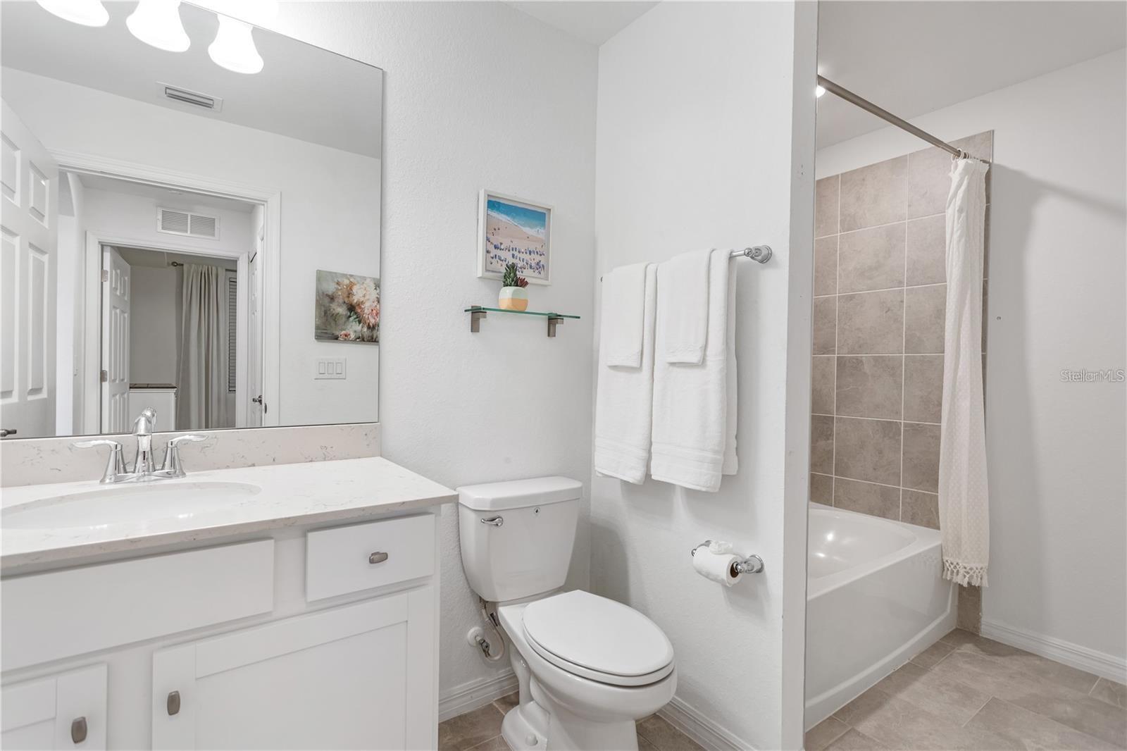 18028 GAWTHROP DR #304, BRADENTON, FL — photo 16