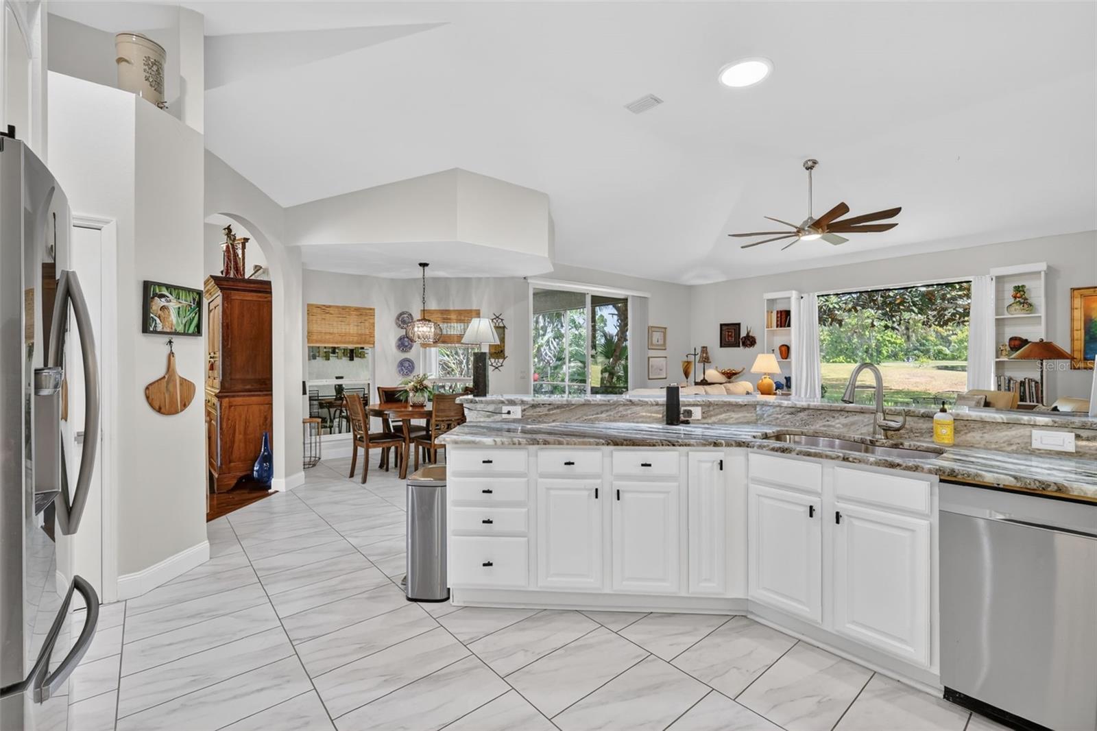 1760 EDGEWATER DR, MOUNT DORA, FL — photo 54