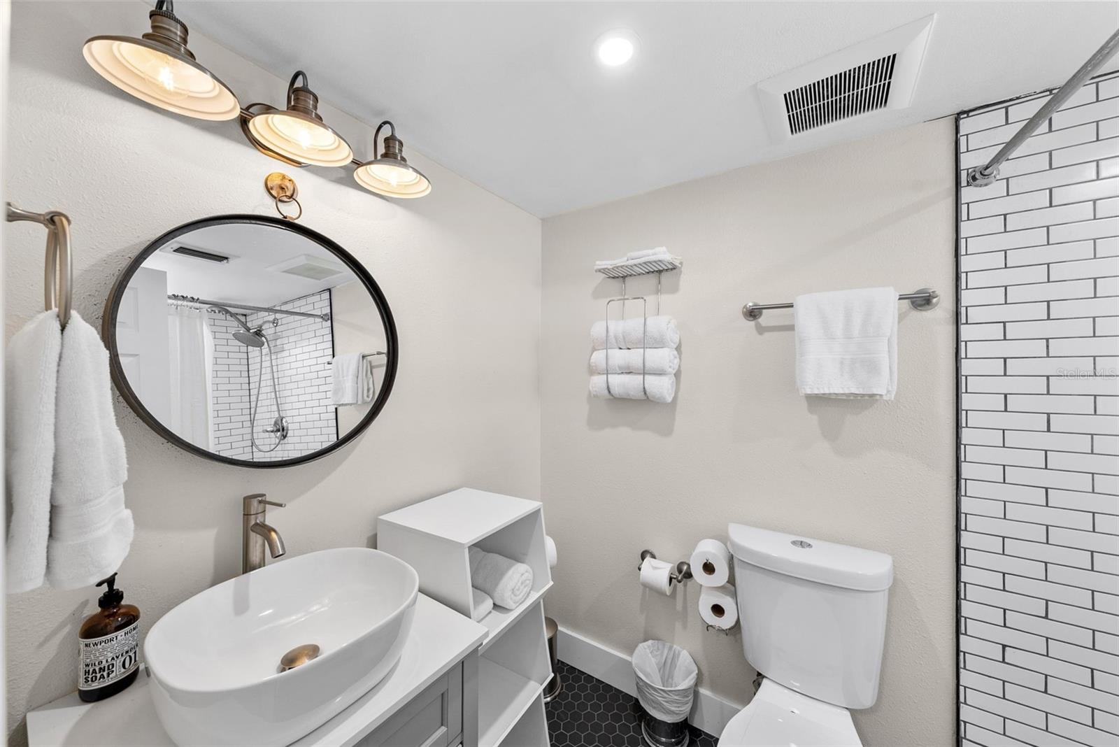 439 CAUSEWAY BLVD, DUNEDIN, FL — photo 83