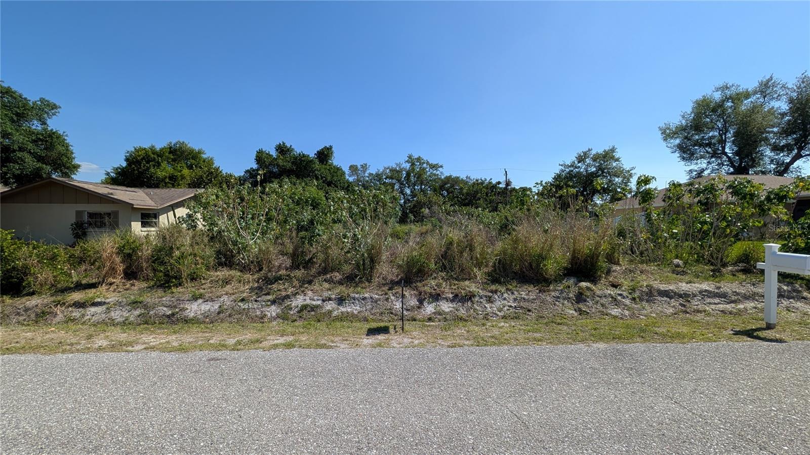 177 COLUMBIA RD, VENICE, FL — photo 2