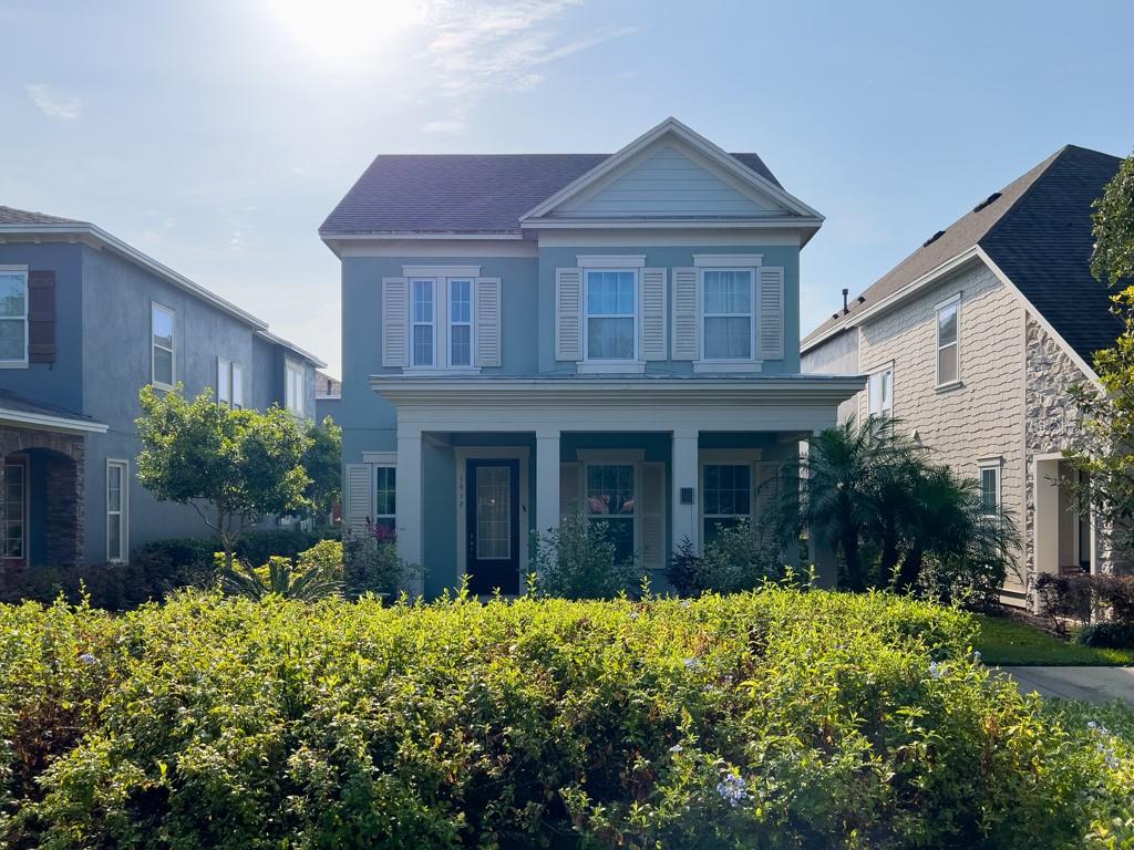 5912 VILLAGE CENTER DR, LITHIA, FL