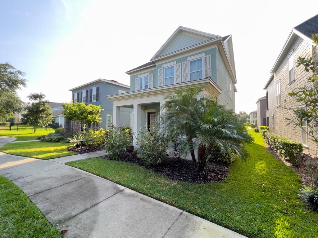 5912 VILLAGE CENTER DR, LITHIA, FL — photo 3